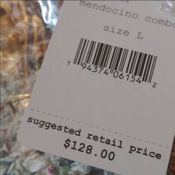 🧶NWT🤩|•FREE PEOPLE•| Cozy-Chic V-Neck Sweater🧶 - Picture 9 of 10